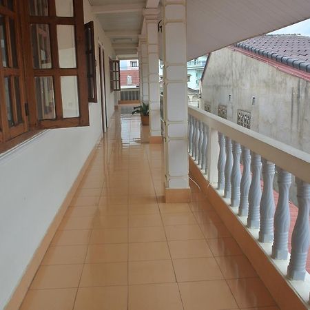 Nice Guesthouse Muang Phonsavan Exterior photo