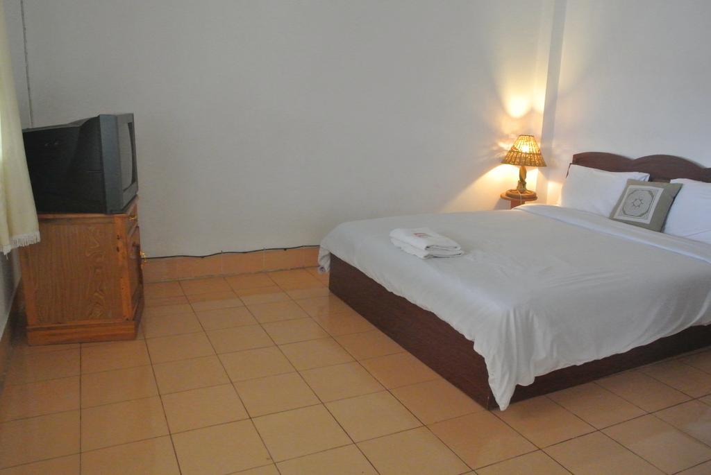 Nice Guesthouse Muang Phonsavan Room photo