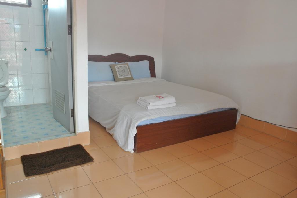 Nice Guesthouse Muang Phonsavan Room photo